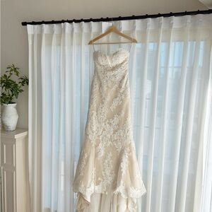 Pronovias Lace Strapless Wedding Dress